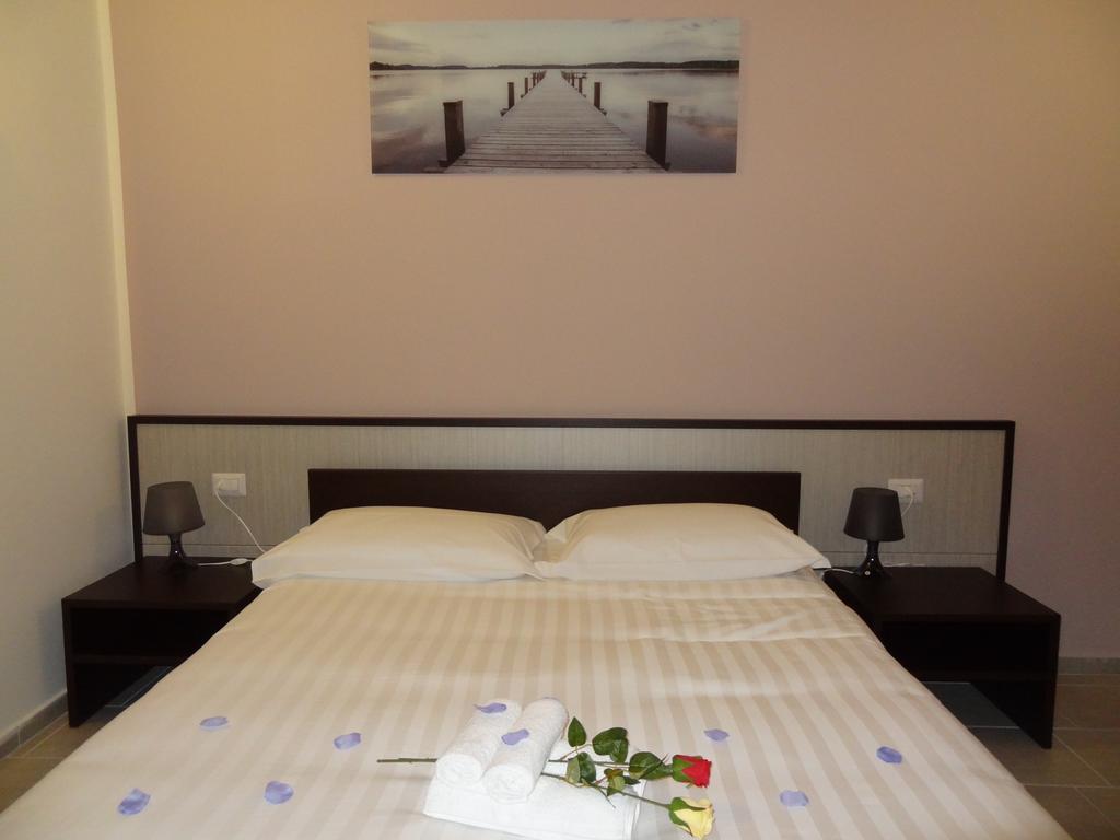 Affittacamere Rooms Di Matteo San Paolo di Iesi Exterior photo